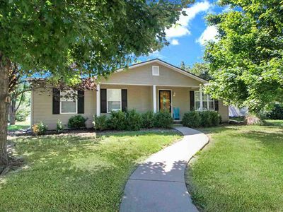 239 E Random Rd, El Dorado, KS, 67042