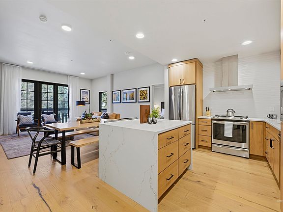 5th image of 780 Village Dr #305