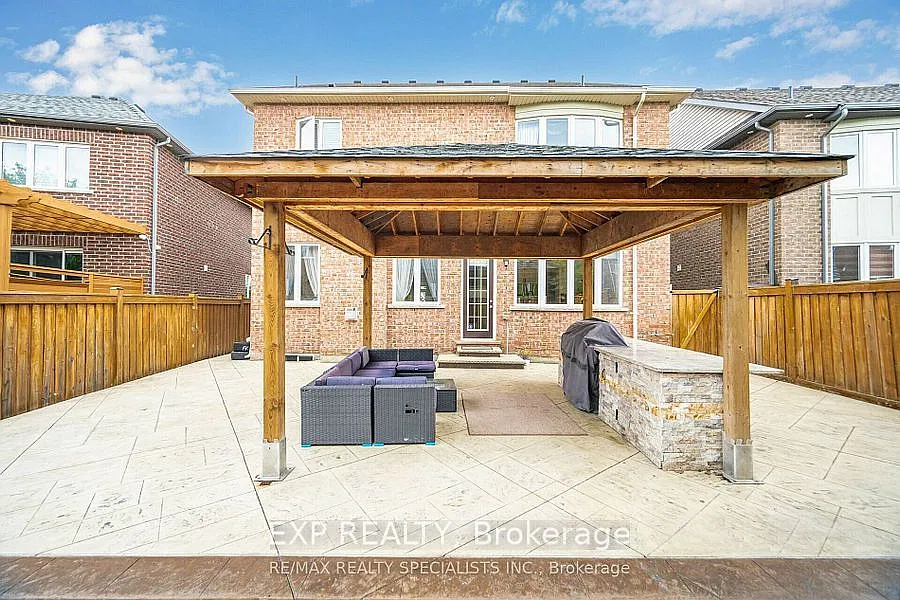 448 Dougall Ave — Photo 2