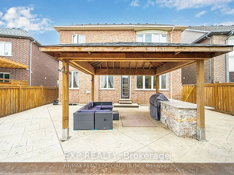 448 Dougall Ave #MAIN — Photo 22