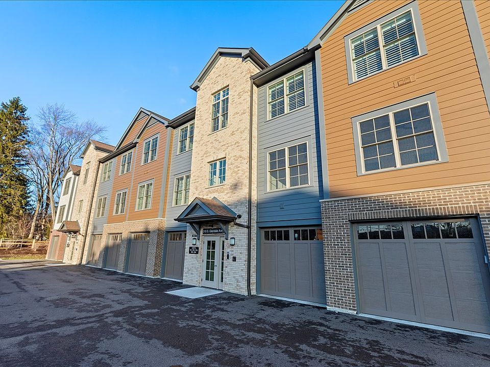 1st image of 319 S Glendale Ave #303