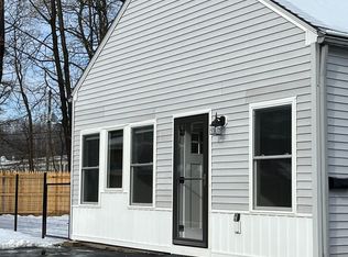 90 Grove St #2, Dover, NH 03820