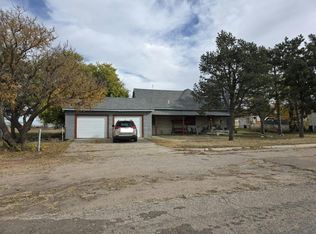 710 N 2nd St, Texhoma, OK 73949