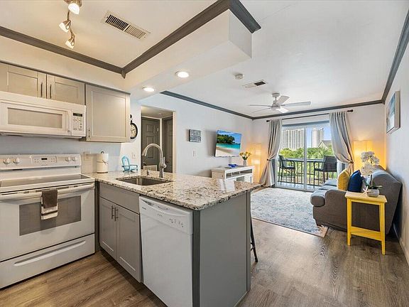 5th image of 1534 Scenic Gulf Dr Unit 9