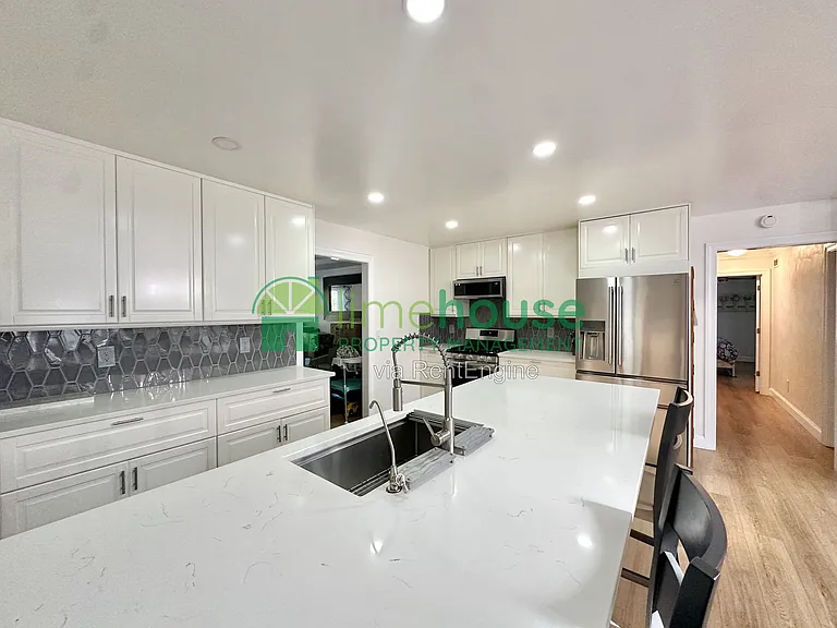948 Forest Lakes Cir — Photo 10
