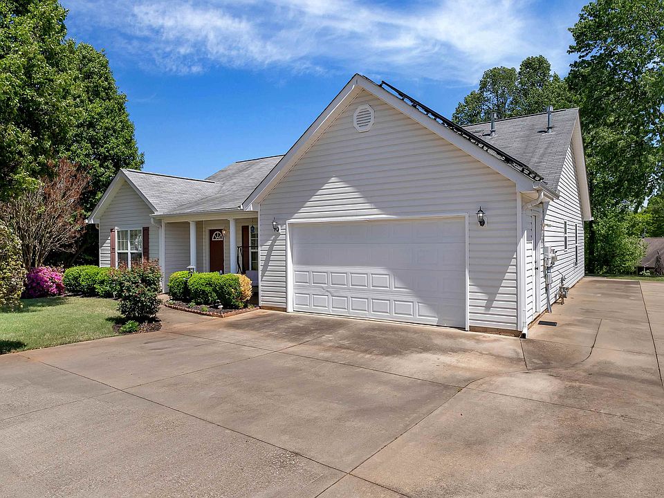 204 Day Break Ct, Taylors, SC 29687 Zillow