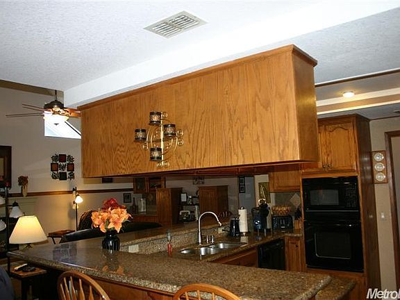 5th image of 125 Judah Ct