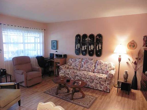 5th image of 501 Blue Heron Dr APT 203A