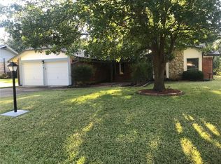 3829 Carman Dr, Benbrook, TX 76116