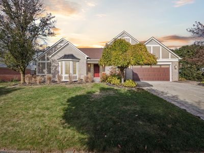 45516 Violet Ln, Novi, MI, 48374