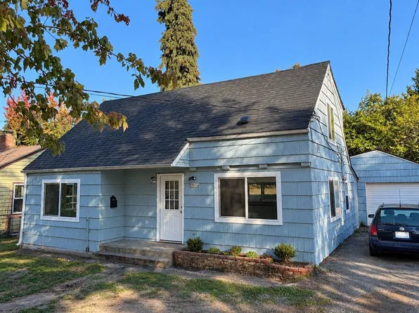 12034 68th Avenue S, Seattle, WA 98178