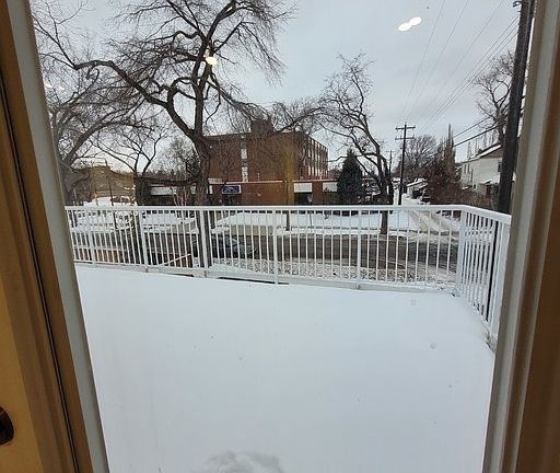 4th image of 10947 127th St NW
