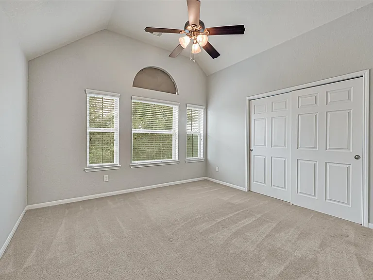 5331 Seabird St — Photo 32