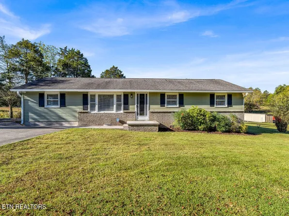 5917 Roberts Rd, Corryton, TN 37721