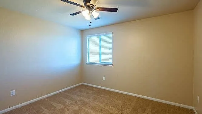 402 Zenith Rd — Photo 55