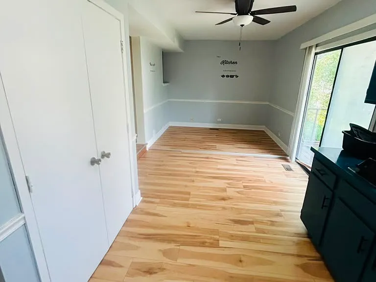 1744 De Forest Ln — Photo 2