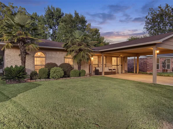 4843 San Antone Dr, Bossier City, LA 71111