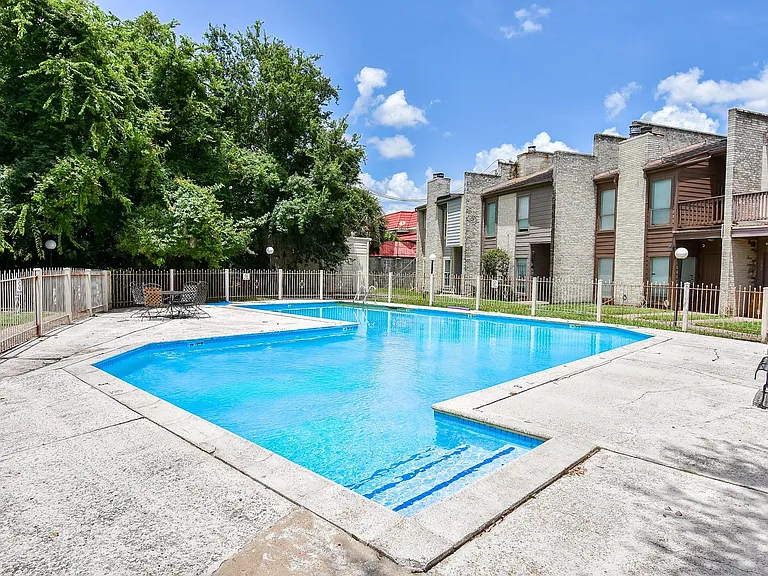 11280 Braes Forest Dr #205 — Photo 23