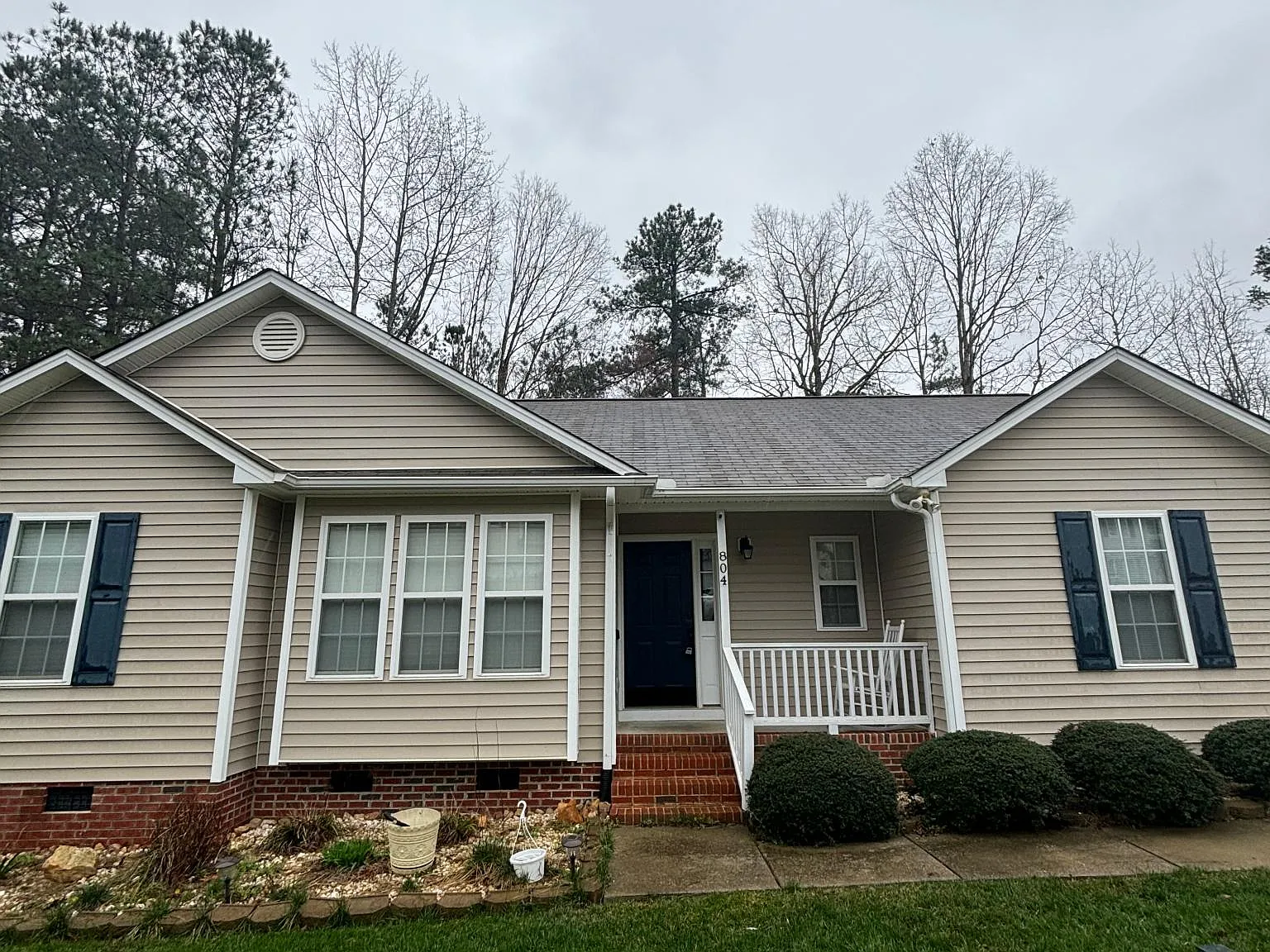 3 bed, 1340 sqft, $1,800 — Photo 3