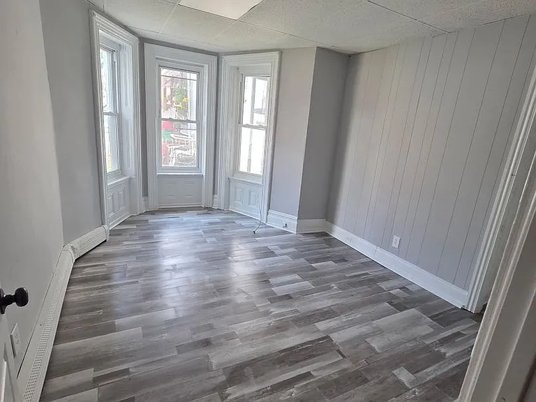 65 King St — Photo 16