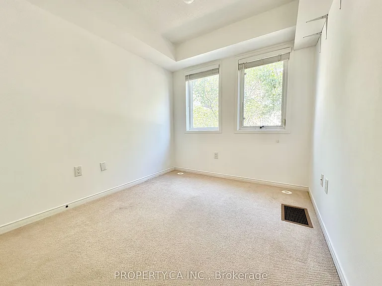 40 Merchant Ln #116 — Photo 33