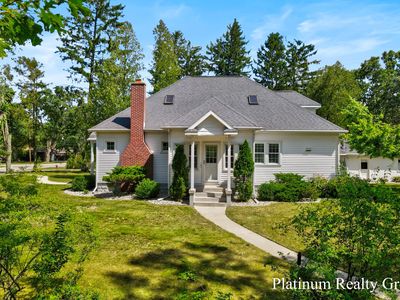 1821 S Mears Ave, Whitehall, MI, 49461