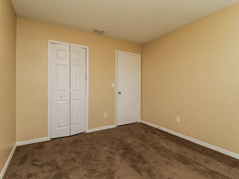 3341 Sky St — Photo 17
