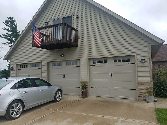 Garage and Bedroom #4 Deck