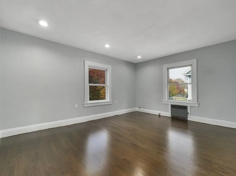 150 Fairview Ave — Photo 6