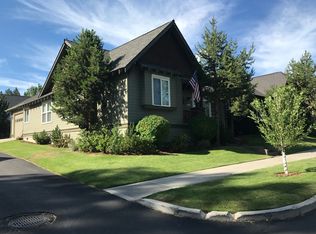 19393 Laurelhurst Way, Bend, OR 97702