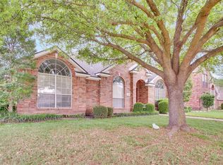 1416 Knob Hill Dr, Desoto, TX 75115
