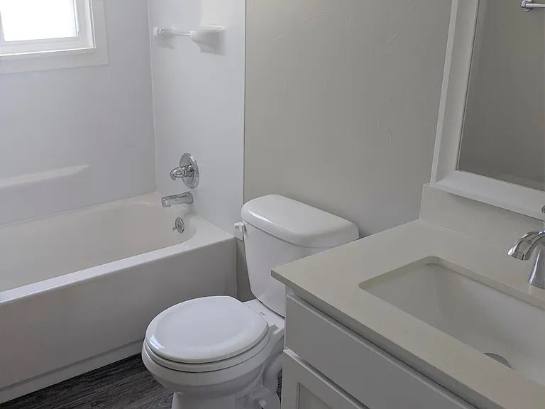 2497 Briarwood Dr — Photo 5