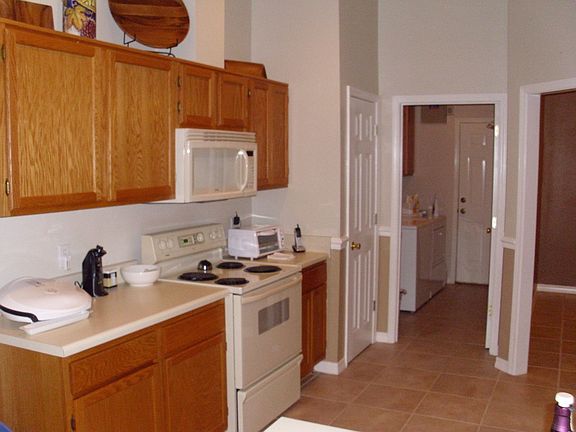 4th image of 626 Gardenview Ct