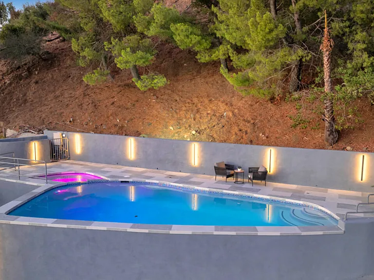 7966 Mulholland Dr — Photo 61