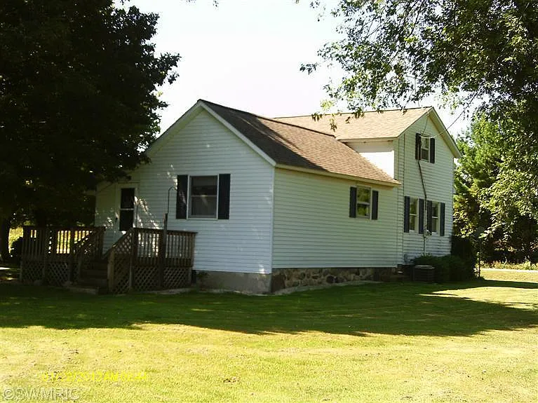 3909 62nd St photo 1