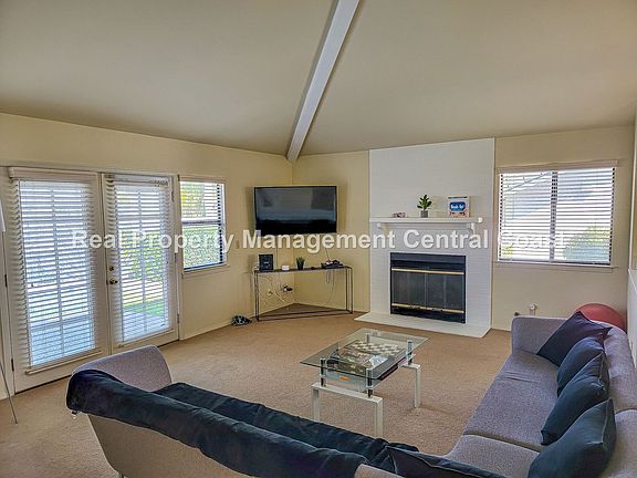 4th image of 1620 Diablo Dr
