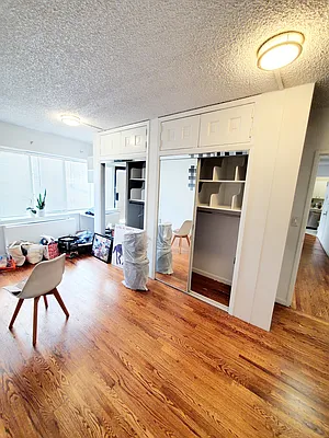 Rented by Oxford Property Group | media 3