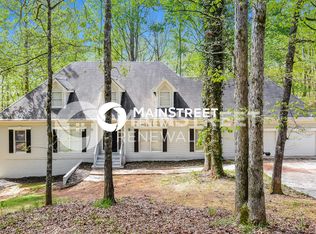 3041 Jan Dr, Douglasville, GA