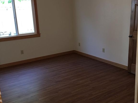 master bedroom pt.2
