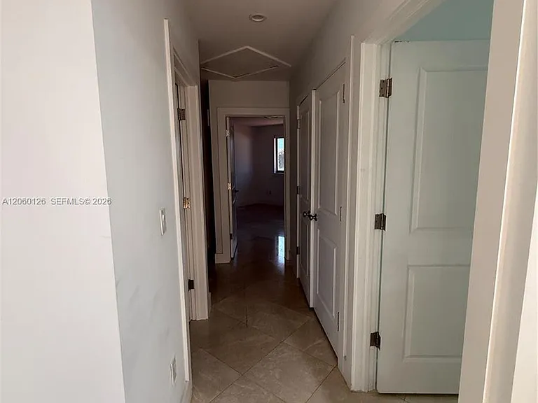 8881 SW 28th St — Photo 26