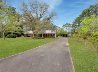 1279 Spring Grove Rd, Jesup, GA 31545