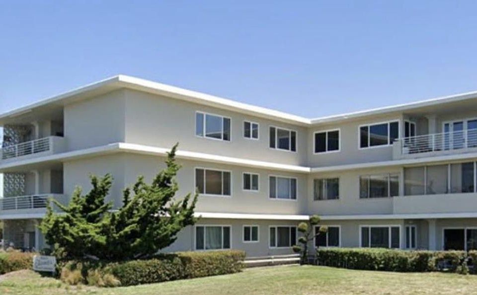 1st image of 880 W Cliff Dr Unit 1