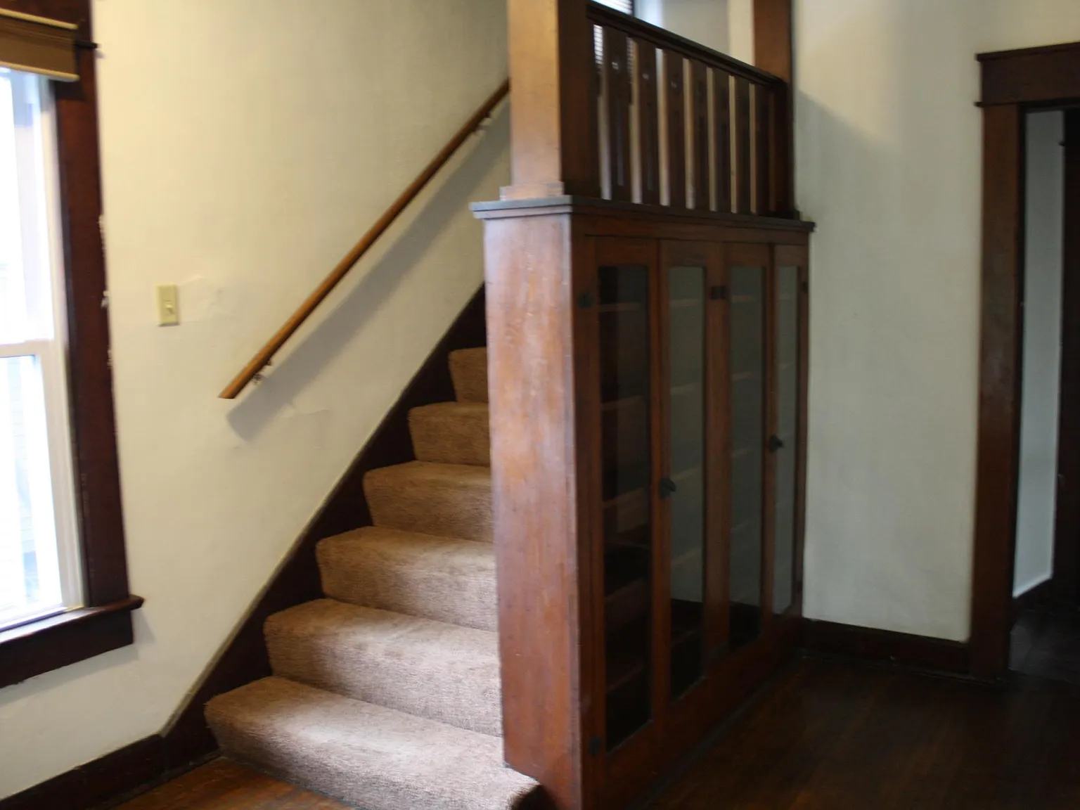 5 bed, $6,150 — Photo 2