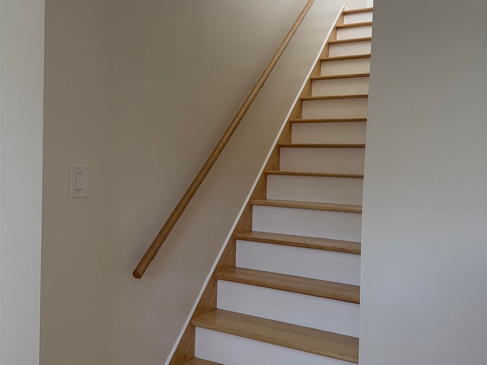 1st image of 49 Summit Ave #2
