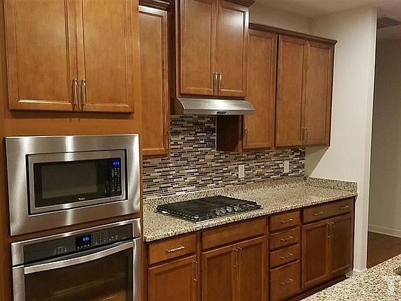 2nd image of 407 Boscawen Ln