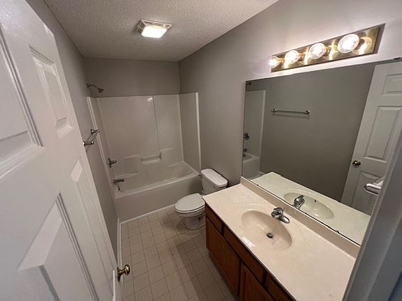 5th image of 324 Faith Rd #326