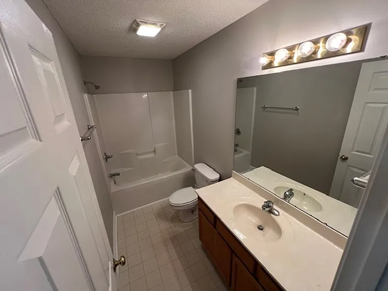 324 Faith Rd — Photo 5