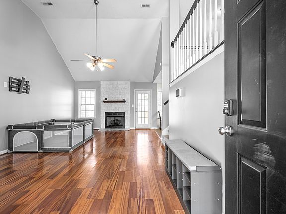 4th image of 1536 Cedar Springs Cir
