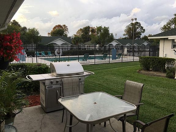 2nd image of 1194 Jade East Ln