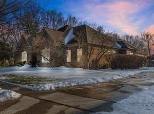 1300 Tupelo Ln, Lexington, KY 40513